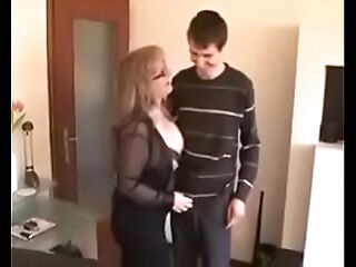 old matures fuck s. mom and aunt